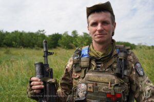 Герой Дніпровської бригади Дмитро “Пожар” удвох з побратимом відбили атаку ворожих штурмовиків