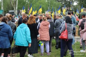 Йому навіки 21. В останню путь провели солдата Олександра Служалюка з Дніпропетровщини