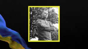 Плакали і стояли на колінах. На Дніпропетровщині провели в останню путь футболіста Владислава Хаткевича (фото)