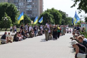 У глибокій шані провели в останню путь. На щиті повернувся Геннадій Нікітенко з Дніпропетровщини