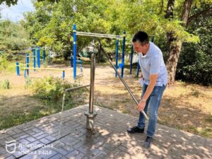 Де у Дніпрі можна набрати воду. Адреси і карта колонок