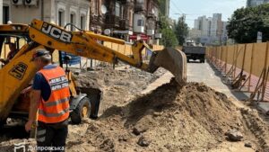 Ремонт зливового колектора на вул. Князя Володимира Великого у Дніпрі вирішить багаторічну проблему з підтопленням центру міста