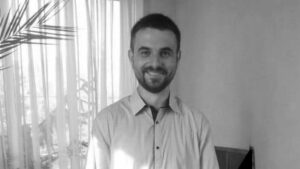Зупинилось серце від отриманих ран в лікарні. Андрія Булавка з Дніпропетровщини похоронили з почестями