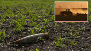 На Дніпропетровщині трактор підірвався на ворожому снаряді