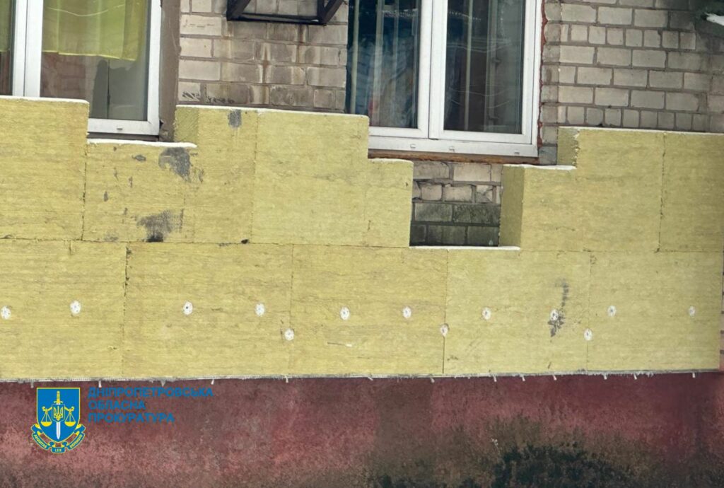 У Дніпрі посадовець та три підприємця вкрали 1,2 млн грн на утепленні садків У Дніпрі посадовець та три підприємця розкрали 1,2 млн грн на утепленні садків