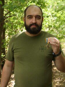 Бойовий медик з Дніпропетровщини Сергій Супрун отримав відзнаку від Міноборони