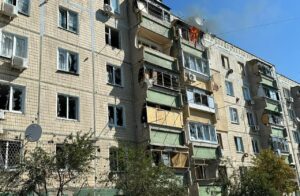 Вбили жінку у її день народження. У Нікополі загинули мати й донька під час обстрілу