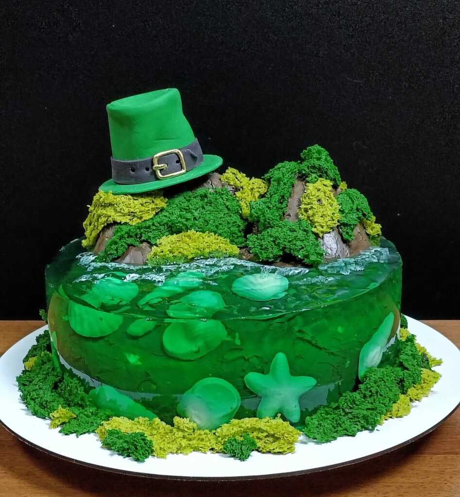 “Острів лепрекона”. У Дніпрі відомий кондитер приготував торт і здивував поціновувачів свого таланту