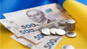 В Україні до пенсії додадуть 2 тисячі: хто отримає гроші