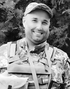 Маленька донечка ніколи не обійме батька. Поблизу Часового Яру загинув Андрій Білоткач з Дніпропетровщини