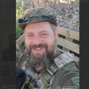 Його життя обірвала кулеметна черга. Під час оборони Бахмута загинув поліцейський з Дніпра