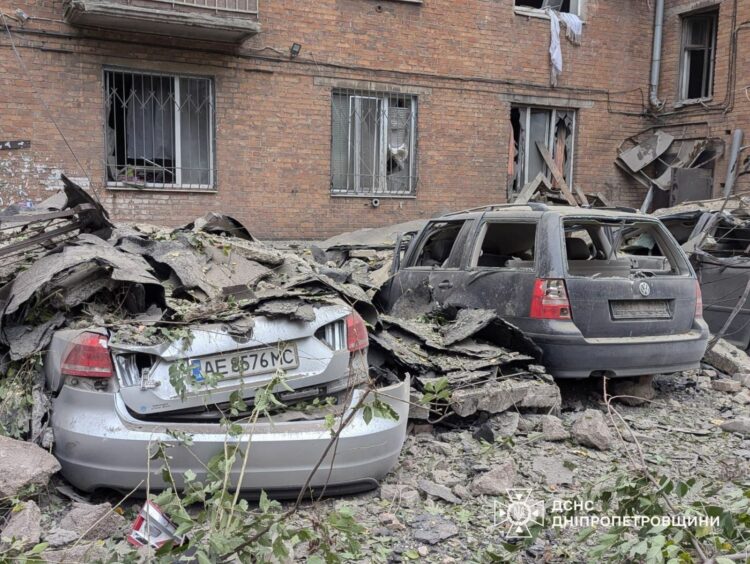 Ракетний удар по Кривому Рогу: наслідки атаки (ФОТО)