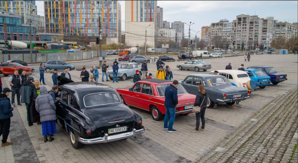 Масштабний пробіг ретро-автомобілів відбудеться в Дніпрі