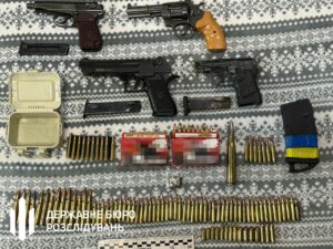 На Дніпропетровщині поліцейський привласнив понад 740 тисяч гривень померлих людей