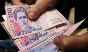 В Україні Нацбанк вилучає з обігу купюри. Які банкноти не видаватимуть
