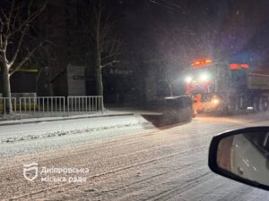 Стало відомо, скільки снігу випало сьогодні в Дніпрі