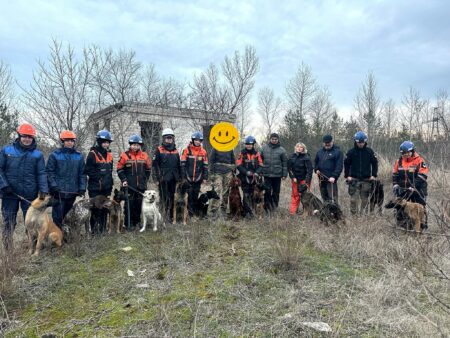 Як стати волонтером у "Антарєс": Павлоградський кінологічний загін шукає рятівників