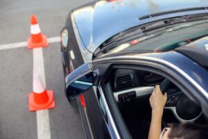 У Дніпрі стартує набір на безкоштовні курси з правил дорожнього руху: деталі та реєстрація