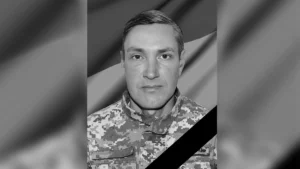 У нього залишились брат та дві сестри. У бою загинув Захарченко Олександр з Дніпропетровщини