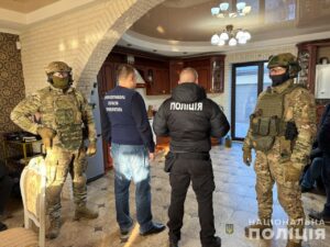 На Дніпропетровщині викрито “чорних лісорубів” на чолі з кримінальним авторитетом