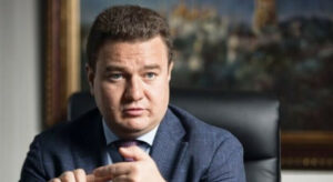Екс-губернатора Дніпропетровської області взяли під варту. Подробиці