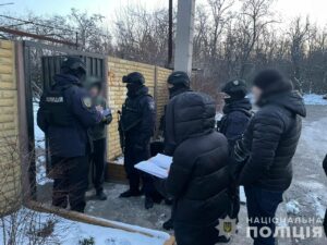 На Дніпропетровщині депутат крав гроші на ремонті укриттів
