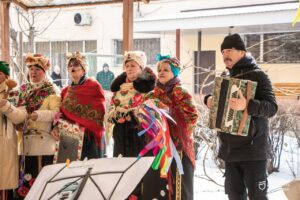 У Дніпрі для людей поважного віку влаштували Масляну (фото)