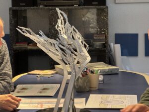 Одиннадцятиметрові крила можуть з’явитися на Січеславській набережній. У Дніпрі представили ескізи майбутнього пам’ятника ДШВ ЗСУ