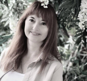Її вбило уламками скла в тролейбусі. Стало відомо ім’я жінки, яка загинула від ракетного удару по Кривому Рогу