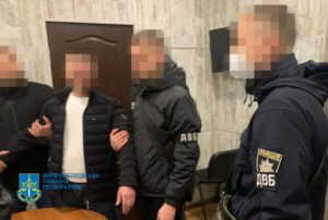 Корупційний скандал на Дніпропетровщині: начальника поліції затримали на хабарі