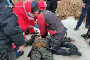 Чоловік без ознак життя був у 7-ми метрах від берега. У Дніпрі загинув рибалка