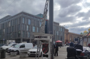 У Дніпрі в центрі міста з’явився новий атракціон (фото)