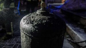 Потужний вибух на Дніпропетровщині. Двоє людей з опіками в лікарні