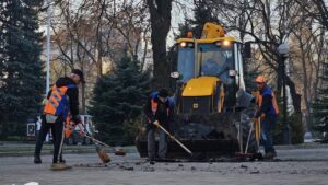 “Шахеди” вдарили по Дніпру. Що відбувається на місцях трагедії
