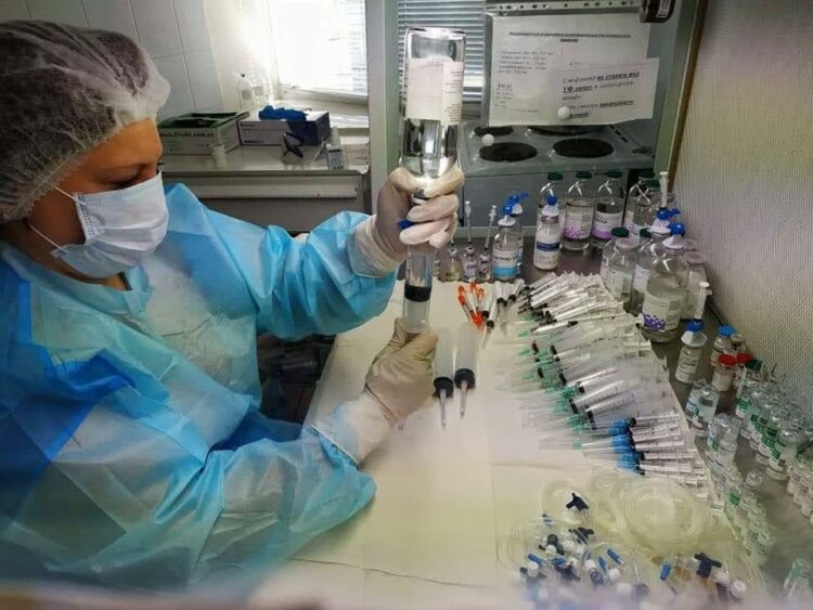 Медсестра з Дніпра та медбрат з Кривого Рогу здобули всеукраїнську професійну премію