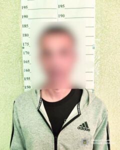 Конфлікт на зупинці в Кривому Розі завершився госпіталізацією та затриманням