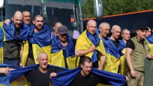 З російського полону повернулись 19 мешканців Дніпропетровщини