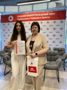 Науковий прорив: учениця Криворізького ліцею №71 підкорила МАН України