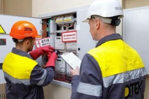 У Дніпрі шахраї під виглядом ДТЕК ходять по квартирах