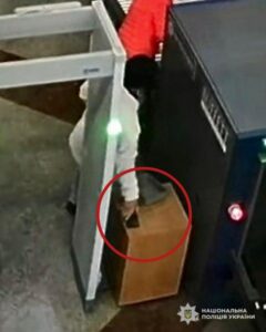 У Дніпрі на вокзалі затримали телефонного крадія. З’явились подробиці