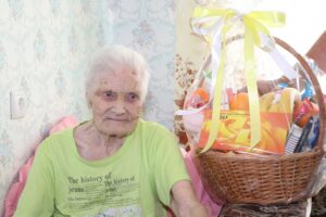 Гордість заводу. На Дніпропетровщині 100-річний ювілей святкує Ганна Мусихіна