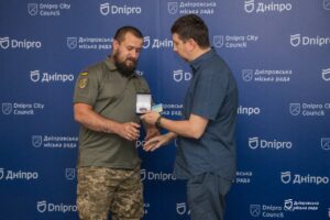 Вдячність та подяка. У Дніпрі вручили нагороди військовим