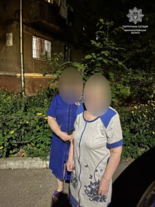 У Дніпрі знайшли літню жінку, яка приїхала до доньки і загубилась