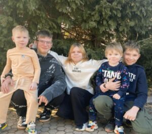У Дніпрі п’ятеро дітей шукають батьків