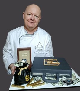 Дніпровський кондитер Дмитро Нікіфоренко створив торт «джентльменський набір»