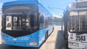 У Дніпрі в громадському транспорті працюють кондиціонери