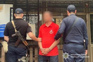 У Дніпрі чоловік пограбував будинок військового, який зараз на фронті