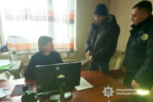 Забив до смерті жінку: мешканця Дніпропетровщини засуджено до 10 років