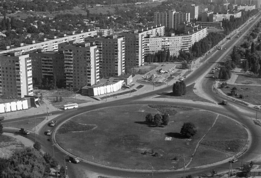 Як у Дніпрі виглядав житловий масив Перемога у 80-х