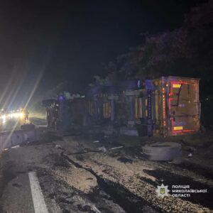 Смертельна ДТП на трасі Дніпро – Миколаїв. Водій помер у лікарні